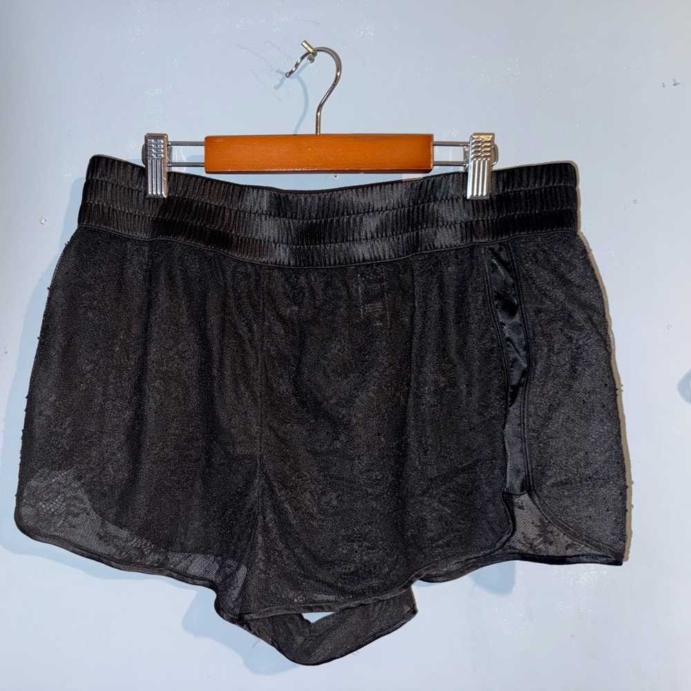 Victoria's Secret Sleek Black Lace Shorts, brand new, large